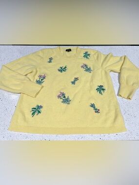 J. Crew Cashmere Butter Yellow Crewneck Sweater w Green & Pink Floral Embroidery
